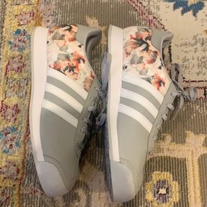 Floral Adidas